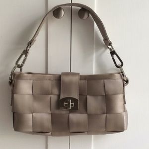 Harveys Seatbelt Small Tan Baguette